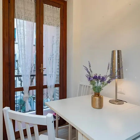 Ihost - Lucania 3 * Mediolan