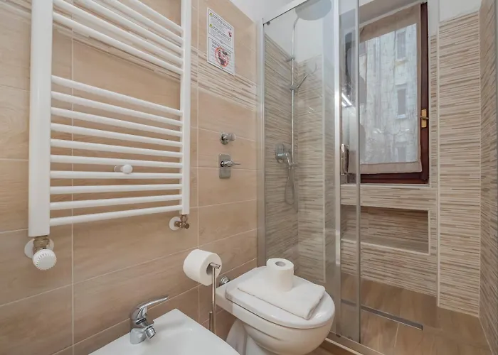Ihost - Lucania 3 Apartamento Milán
