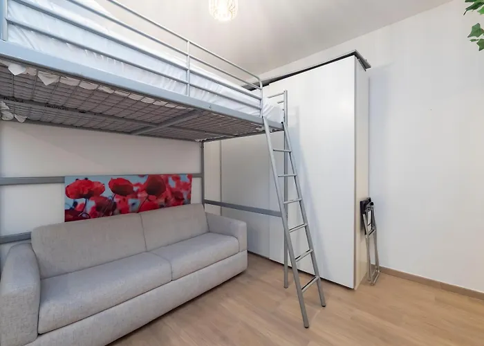 Ihost - Lucania 3 Milán