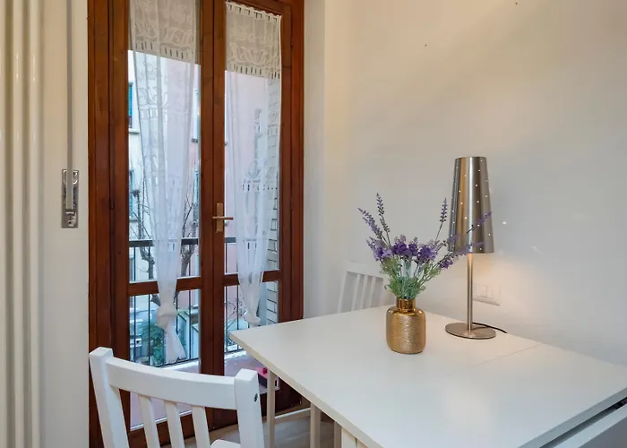 Ihost - Lucania 3 * Milão